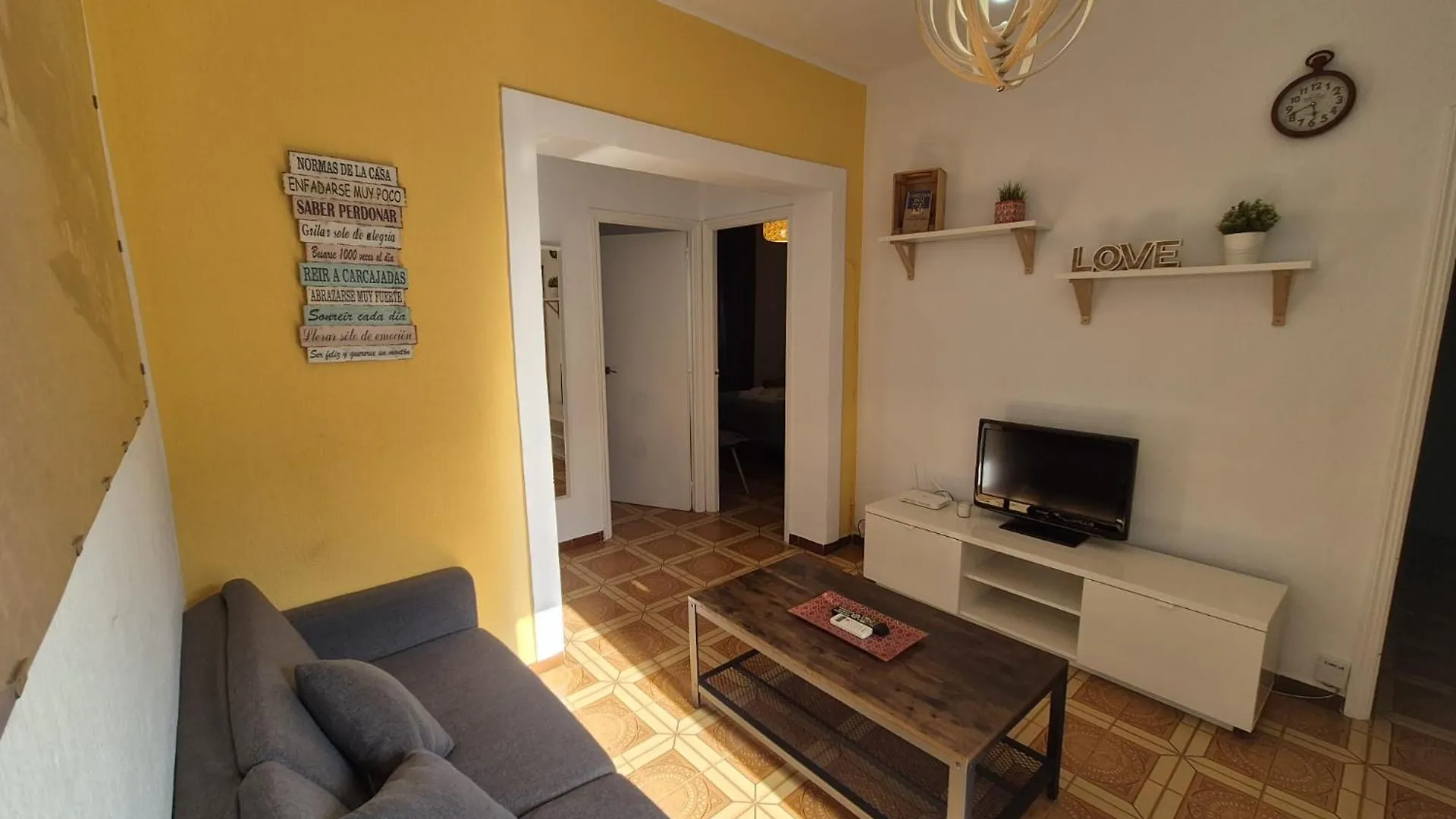 Triana 44 Familiar Luxury Apartment Seville
