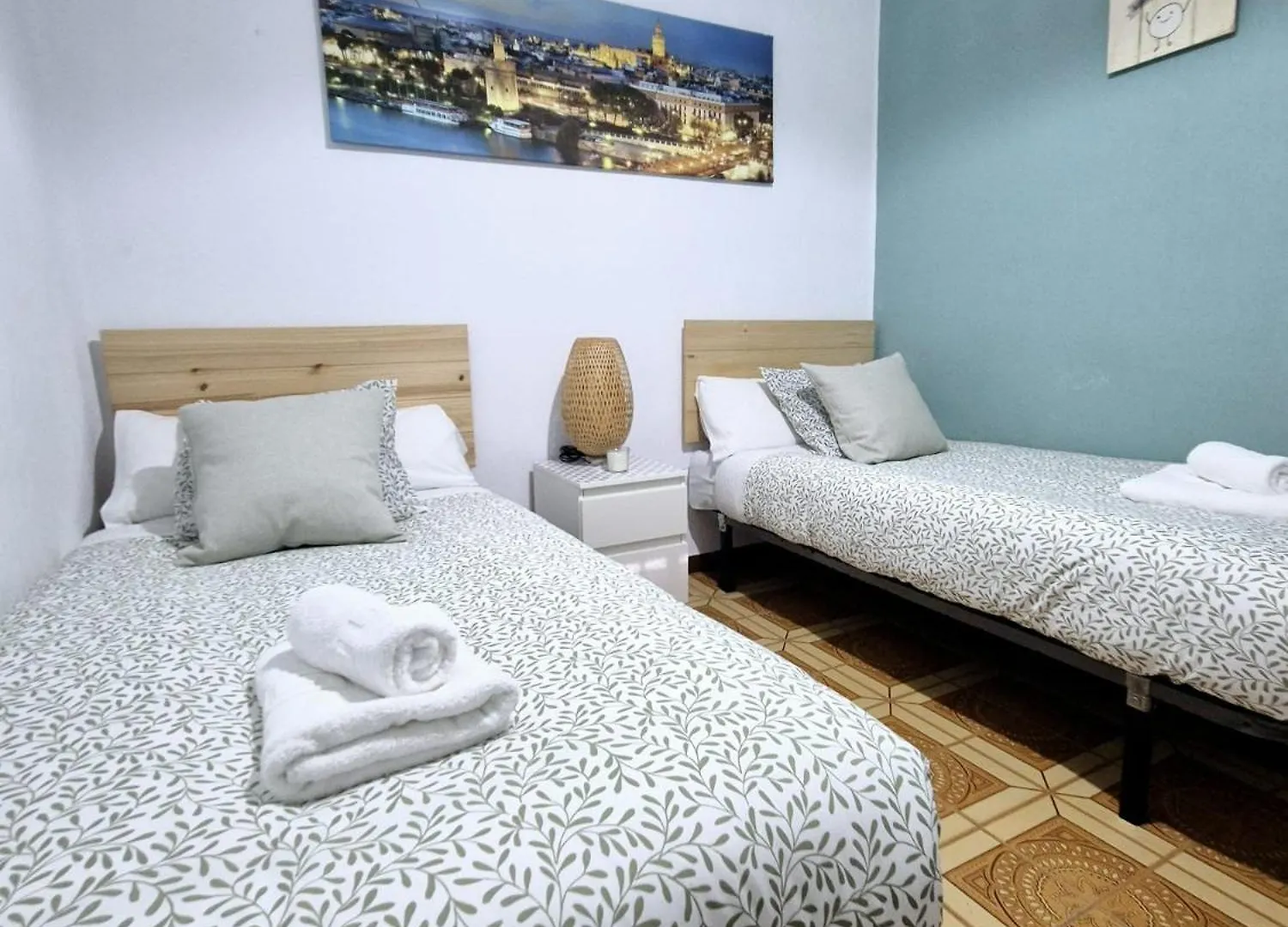 Triana 44 Familiar Luxury Apartment Seville