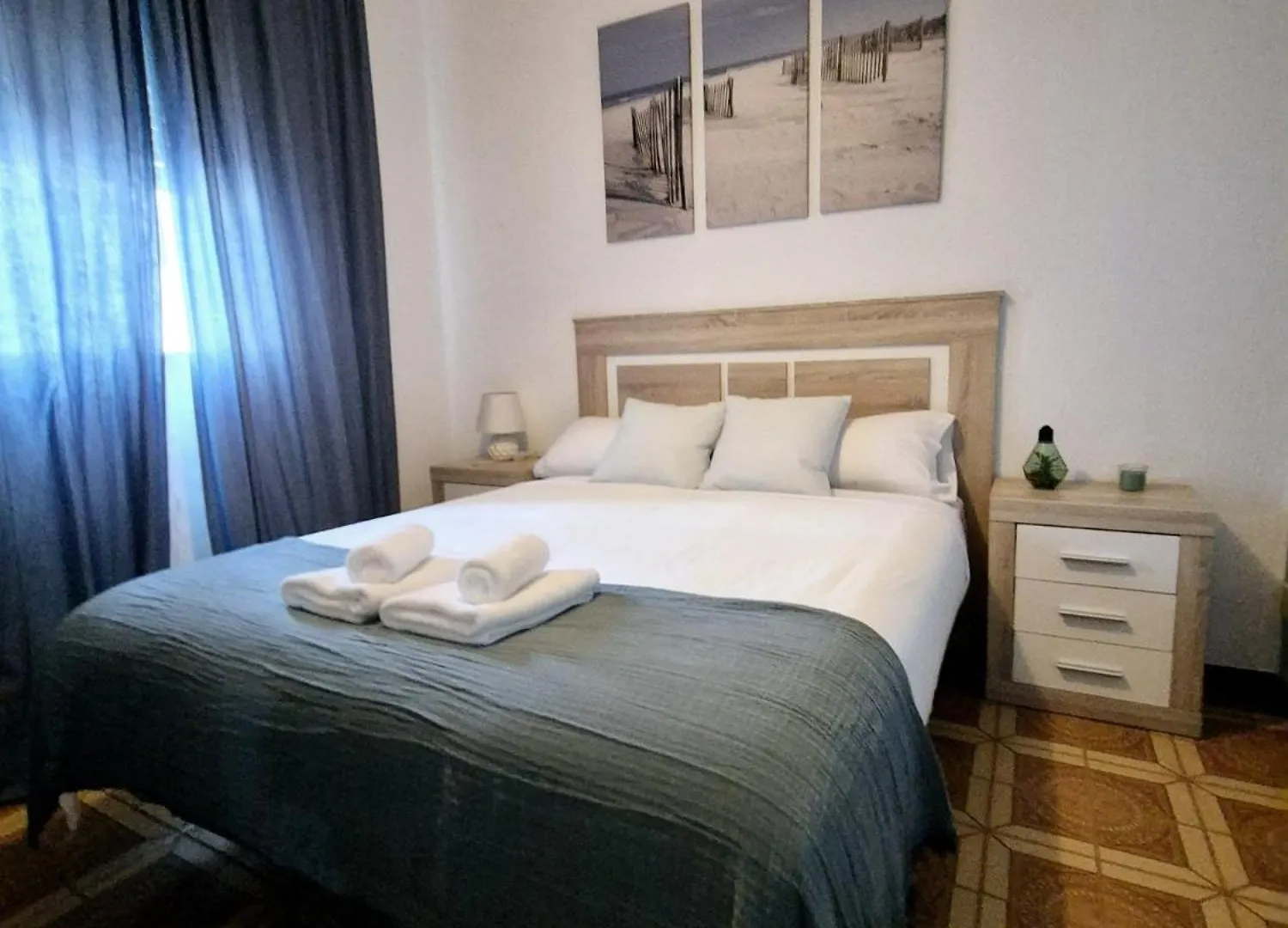 Triana 44 Familiar Luxury Apartment Seville