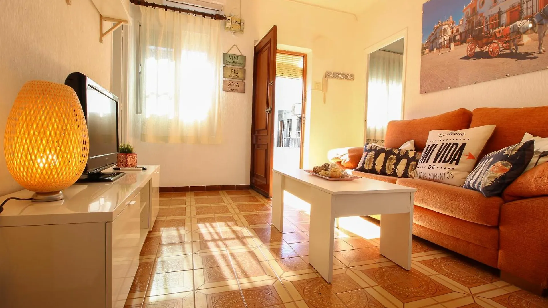 Triana 44 Familiar Luxury Apartment Seville 0*,  Spain