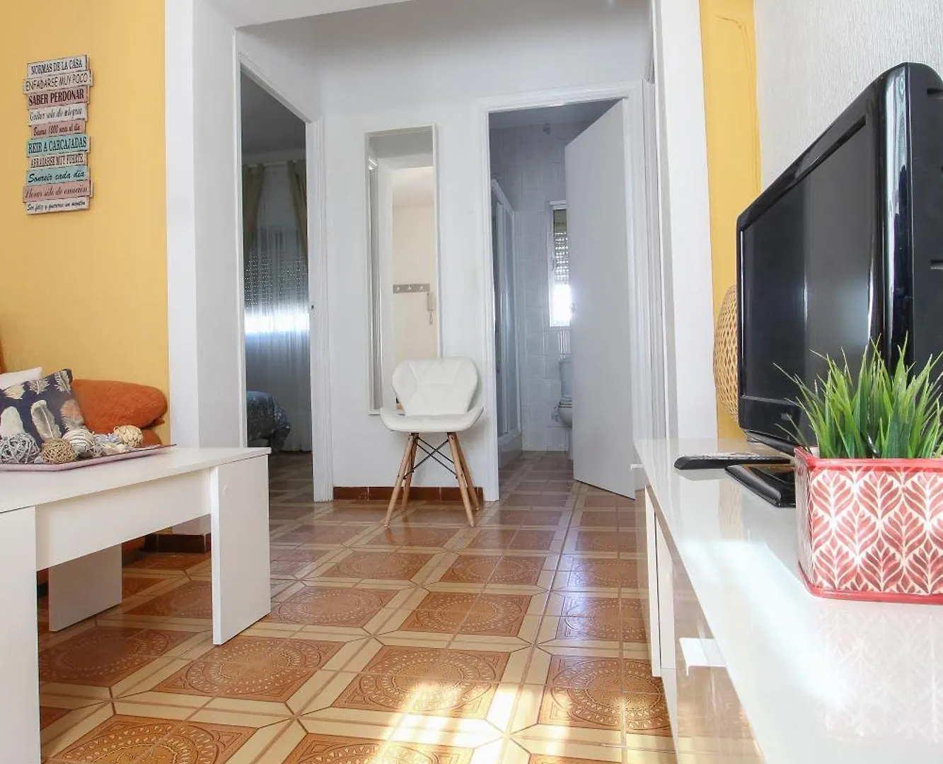 Triana 44 Familiar Luxury Apartment Seville Spain