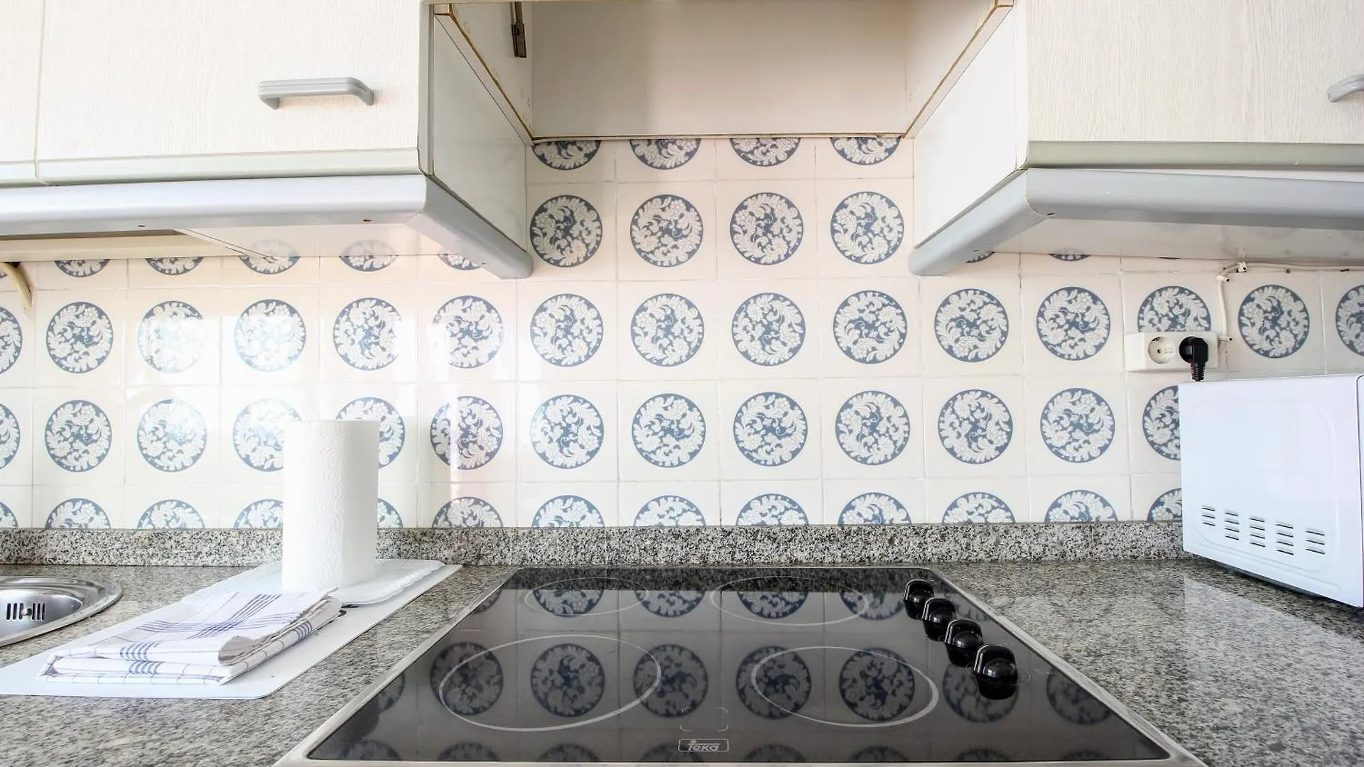 Triana 44 Familiar Luxury Apartment Seville 0*,